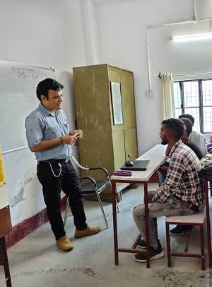 Students in guest lecture