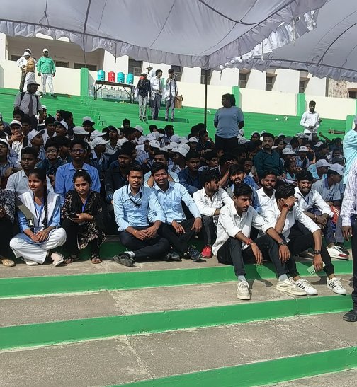 Students on sports day